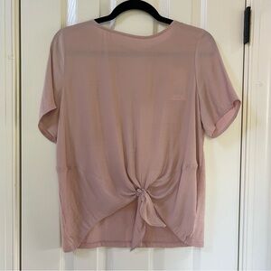 A New Day Blush Pink Tie-Front Top Woman’s S NWT
Silk like front Cotton Back